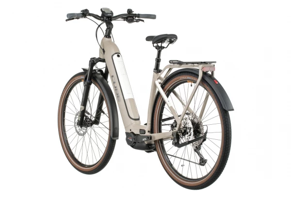 Vélo De Ville Électrique Cube Kathmandu Hybrid Pro 625 Easy Entry Shimano Deore 11V 625 Wh 700 Mm Beige Desert 2022 7 Vélo De Ville Électrique Cube Kathmandu Hybrid Pro 625 Easy Entry Shimano Deore 11V 625 Wh 700 Mm Beige Desert 2022 – Image 5