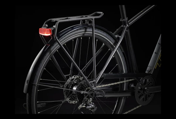 Vélo De Ville Électrique Trek FX+ 2 Shimano Altus 9V 250 Wh 700 Mm Noir 2023 11 Vélo De Ville Électrique Trek FX+ 2 Shimano Altus 9V 250 Wh 700 Mm Noir 2023 – Image 9