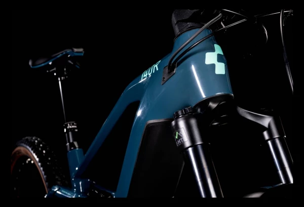 Produit Reconditionné - VTT Électrique Tout-Suspendu Cube Stereo Hybrid 140 HPC Race 625 Shimano Deore/XT 12V 625 Wh 27.5'' Bleu Teal Mint 2022 7 Produit Reconditionné - VTT Électrique Tout-Suspendu Cube Stereo Hybrid 140 HPC Race 625 Shimano Deore/XT 12V 625 Wh 27.5'' Bleu Teal Mint 2022 – Image 5