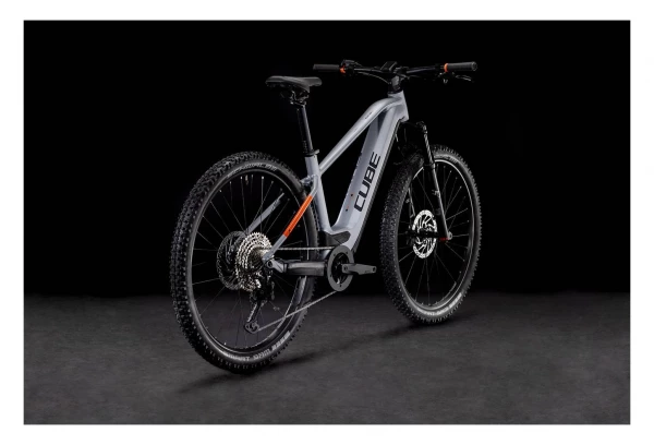 VTT Électrique Semi-Rigide Cube Reaction Hybrid SL 750 Shimano Deore/XT 12V 750 Wh 29'' Argent / Orange 2022 5 VTT Électrique Semi-Rigide Cube Reaction Hybrid SL 750 Shimano Deore/XT 12V 750 Wh 29'' Argent / Orange 2022 – Image 3