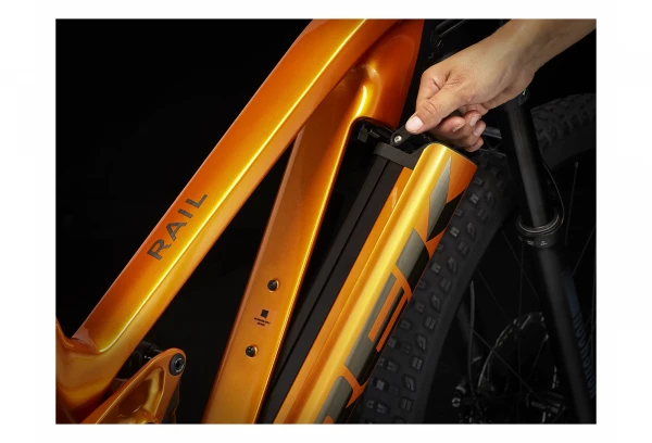 VTT Électrique Tout-Suspendu Trek Rail 9.5 Shimano Deore 12V 625 Wh 29'' Orange 2022 7 VTT Électrique Tout-Suspendu Trek Rail 9.5 Shimano Deore 12V 625 Wh 29'' Orange 2022 – Image 5
