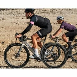 Gravel Bike Électrique 3T Exploro RaceMax Boost Dropbar Shimano GRX 11V 250 Wh 700 Mm Gris Satin 2022 19 Gravel Bike Électrique 3T Exploro RaceMax Boost Dropbar Shimano GRX 11V 250 Wh 700 Mm Gris Satin 2022 -Tout le Vélo Électrique Soldes unnamed file 2655