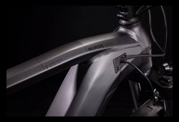 VTC Électrique Cube Nuride Hybrid Performance 625 Allroad Shimano Alivio 9V 625 Wh 700 Mm Gris Graphite 2022 9 VTC Électrique Cube Nuride Hybrid Performance 625 Allroad Shimano Alivio 9V 625 Wh 700 Mm Gris Graphite 2022 – Image 7