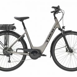 Vélo De Ville Électrique Trek Verve+ 2 Lowstep Shimano Altus 9V 500 Wh Matte Gunmetal 2022 Gris