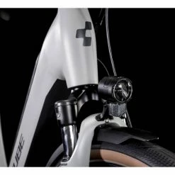 Vélo De Ville Électrique Cube Supreme Hybrid One 500 Easy Entry Shimano Nexus 7V 500 Wh 700 Mm Gris Lunar 2022 18 Vélo De Ville Électrique Cube Supreme Hybrid One 500 Easy Entry Shimano Nexus 7V 500 Wh 700 Mm Gris Lunar 2022 -Tout le Vélo Électrique Soldes unnamed file 285