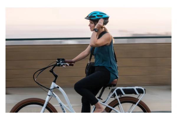 Casque Connecté Sena R1 Ice Blue Bleu 5 Casque Connecté Sena R1 Ice Blue Bleu – Image 3