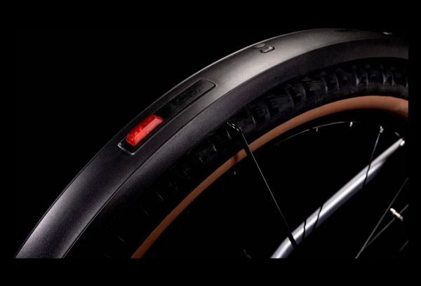 VTT Électrique Semi-Rigide Cube Reaction Hybrid Performance 500 Allroad Shimano Alivio 9V 500 Wh 29'' Argent Polar 2022 9 VTT Électrique Semi-Rigide Cube Reaction Hybrid Performance 500 Allroad Shimano Alivio 9V 500 Wh 29'' Argent Polar 2022 – Image 7