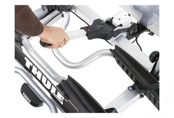 Porte-Vélos Sur Boule D'Attelage Thule EuroPower 915 Prise 13 Broches - 2 Vélos (Compatible E-Bikes) 7 Porte-Vélos Sur Boule D'Attelage Thule EuroPower 915 Prise 13 Broches - 2 Vélos (Compatible E-Bikes) – Image 5